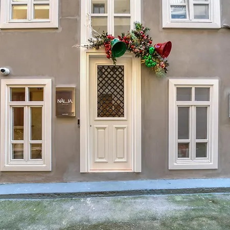 Nalia נאפפליו