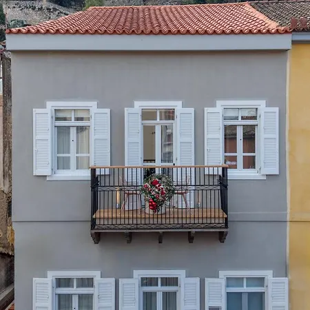 Nalia Apartment *